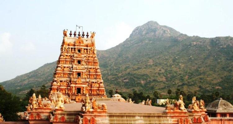 Selvalakshmi Restaurant And Lodge Tiruvannāmalai Esterno foto